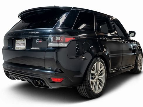 Used 2016 Land Rover Range Rover Sport SVR image 13