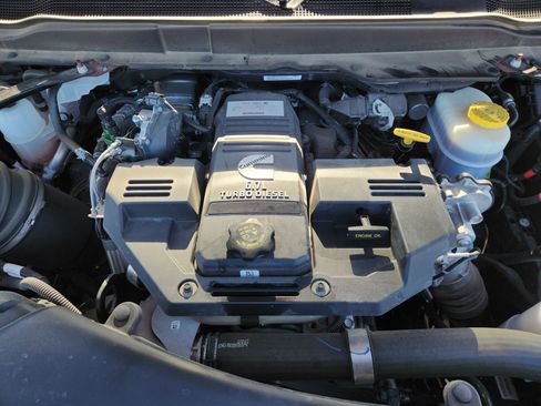 Used 2024 RAM 3500 Limited image 35