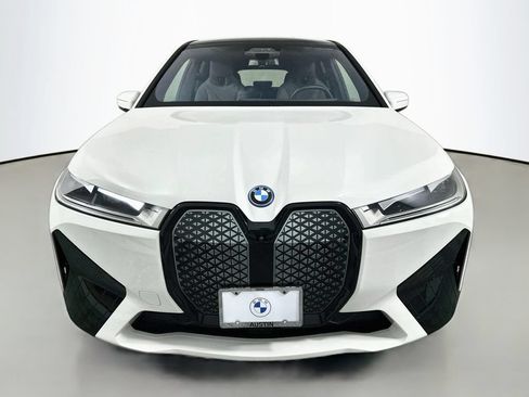Used 2024 BMW iX xDrive50 w/ Premium Package AWD/4WD image 2