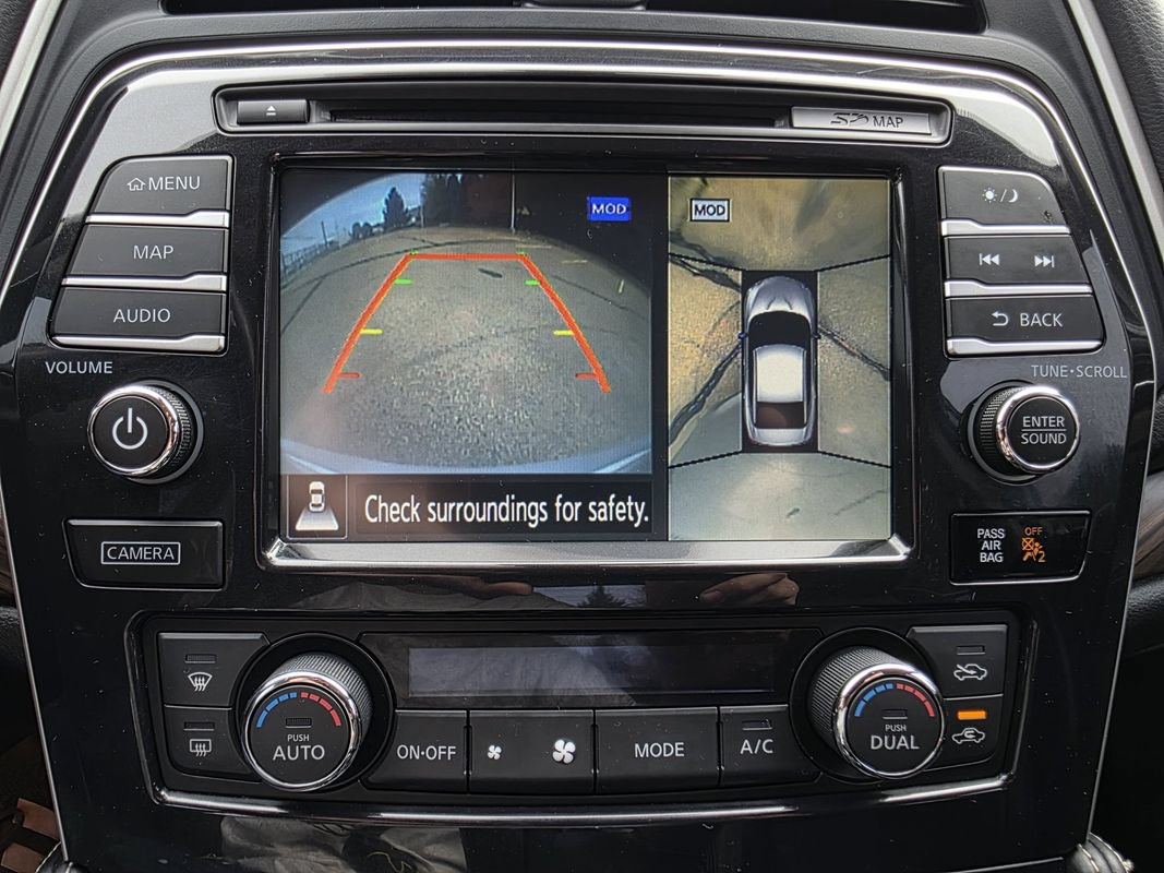 Used 2017 Nissan Maxima Platinum FWD image 26