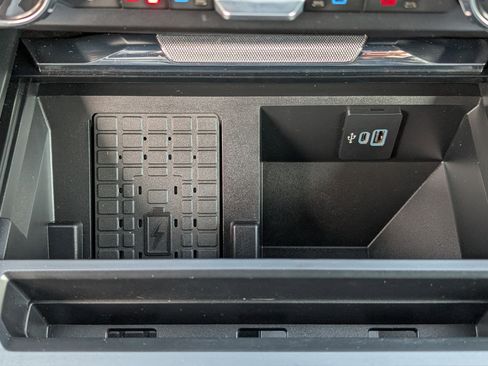 Certified 2024 Ford F350 Lariat w/ Lariat Ultimate Package image 30