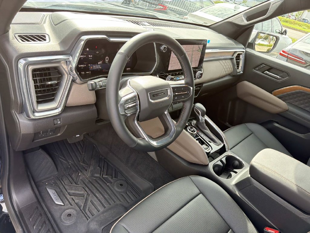 Used 2024 GMC Canyon Denali w/ LPO, Denali Black Edition AWD/4WD image 18