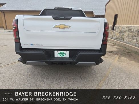 New 2025 Chevrolet Silverado EV LT image 6