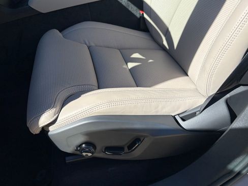New 2026 Volvo XC90 B6 Ultra w/ Protection Package Premier AWD/4WD image 22