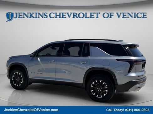 New 2026 Chevrolet Traverse Z71 w/ Enhanced Driving Package image 8