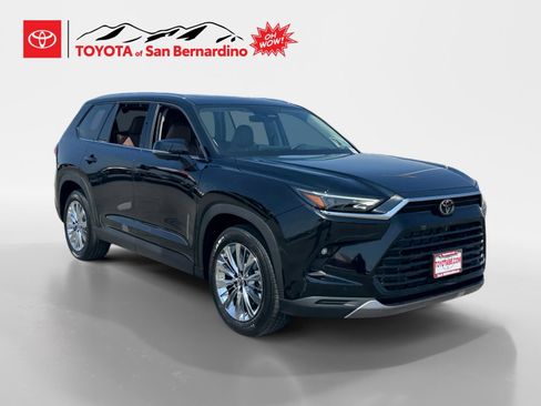 New 2026 Toyota Grand Highlander AWD image 7