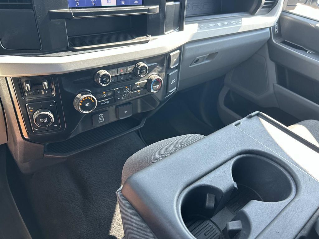 Used 2026 Ford F250 XL w/ STX Appearance Package AWD/4WD image 31