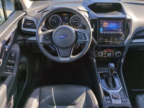 Used 2021 Subaru Forester Limited image 16