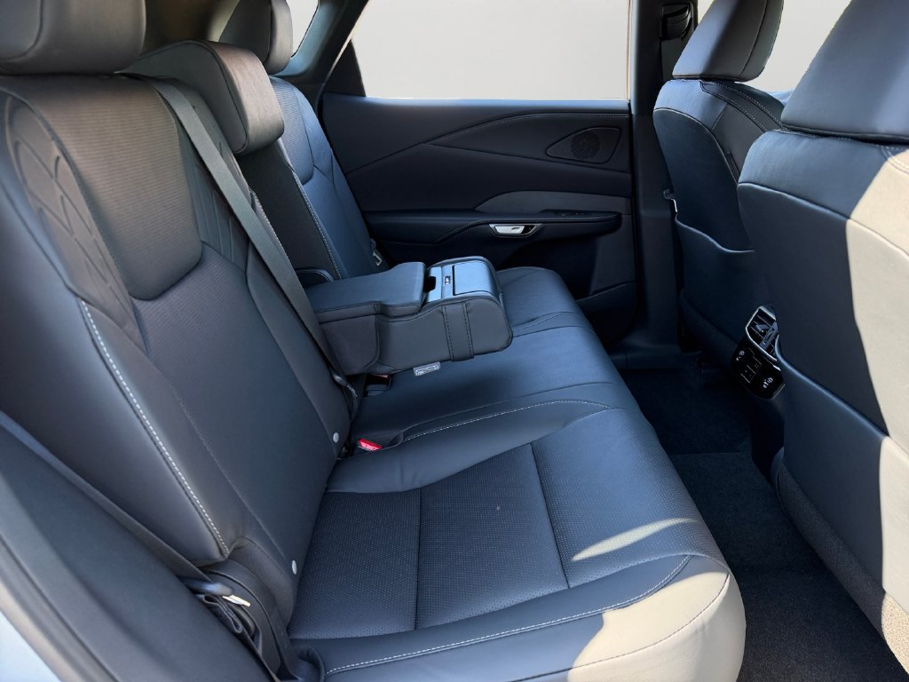 New 2026 Lexus RX 350 w/ Convenience Package AWD/4WD image 6
