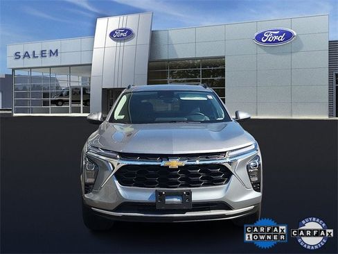 Used 2025 Chevrolet Trax LT w/ Driver Confidence Package image 7
