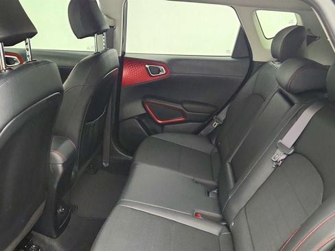 Used 2020 Kia Soul GT-Line Turbo FWD image 21