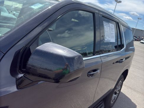 Used 2022 Chevrolet Tahoe LT image 16