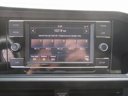 Used 2019 Volkswagen Jetta S image 23