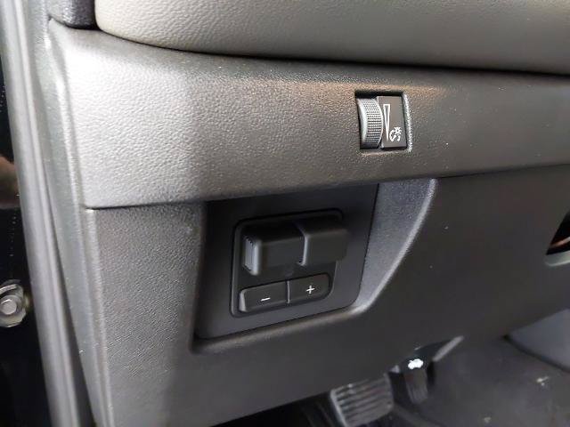 New 2026 Chevrolet Colorado ZR2 w/ Technology Package AWD/4WD image 23