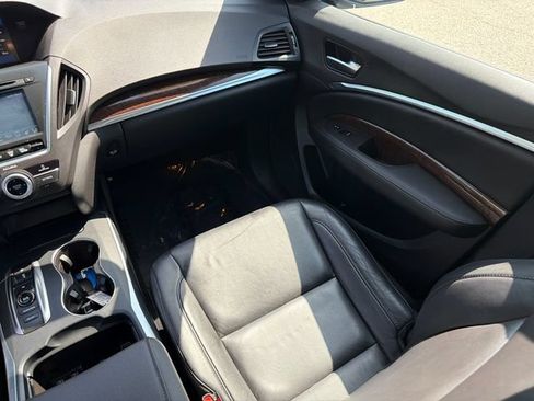 Used 2020 Acura MDX SH-AWD image 19