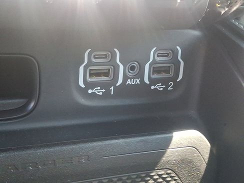 Used 2022 RAM 1500 Limited w/ Body Color Bumper Group AWD/4WD image 25