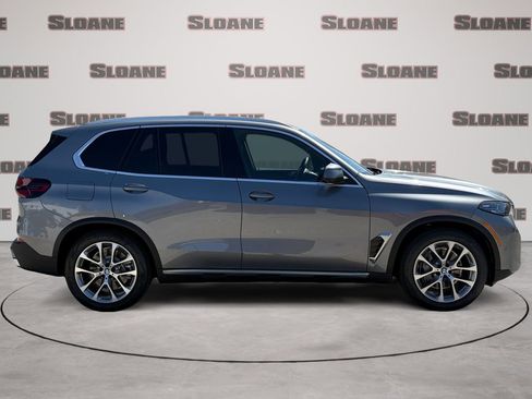 New 2026 BMW X5 xDrive50e AWD/4WD image 6