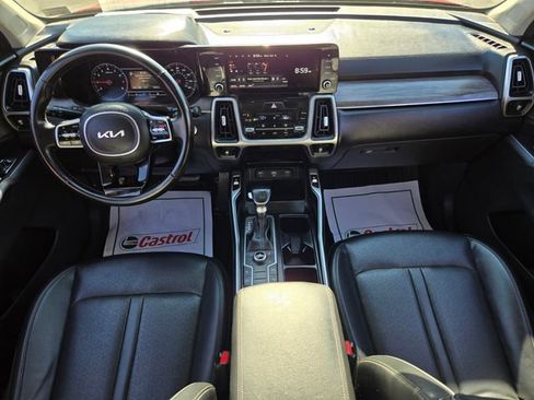 Used 2022 Kia Sorento S w/ Panoramic Sunroof Package AWD/4WD image 16