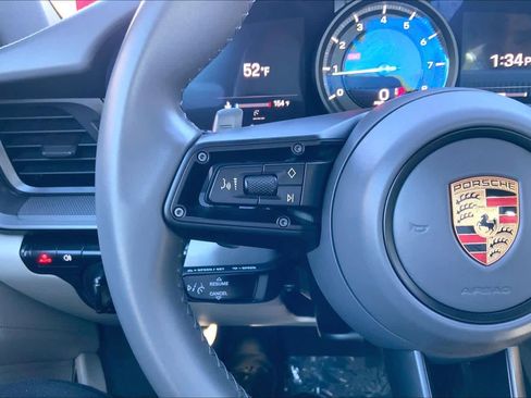 Used 2024 Porsche 911 Carrera image 22