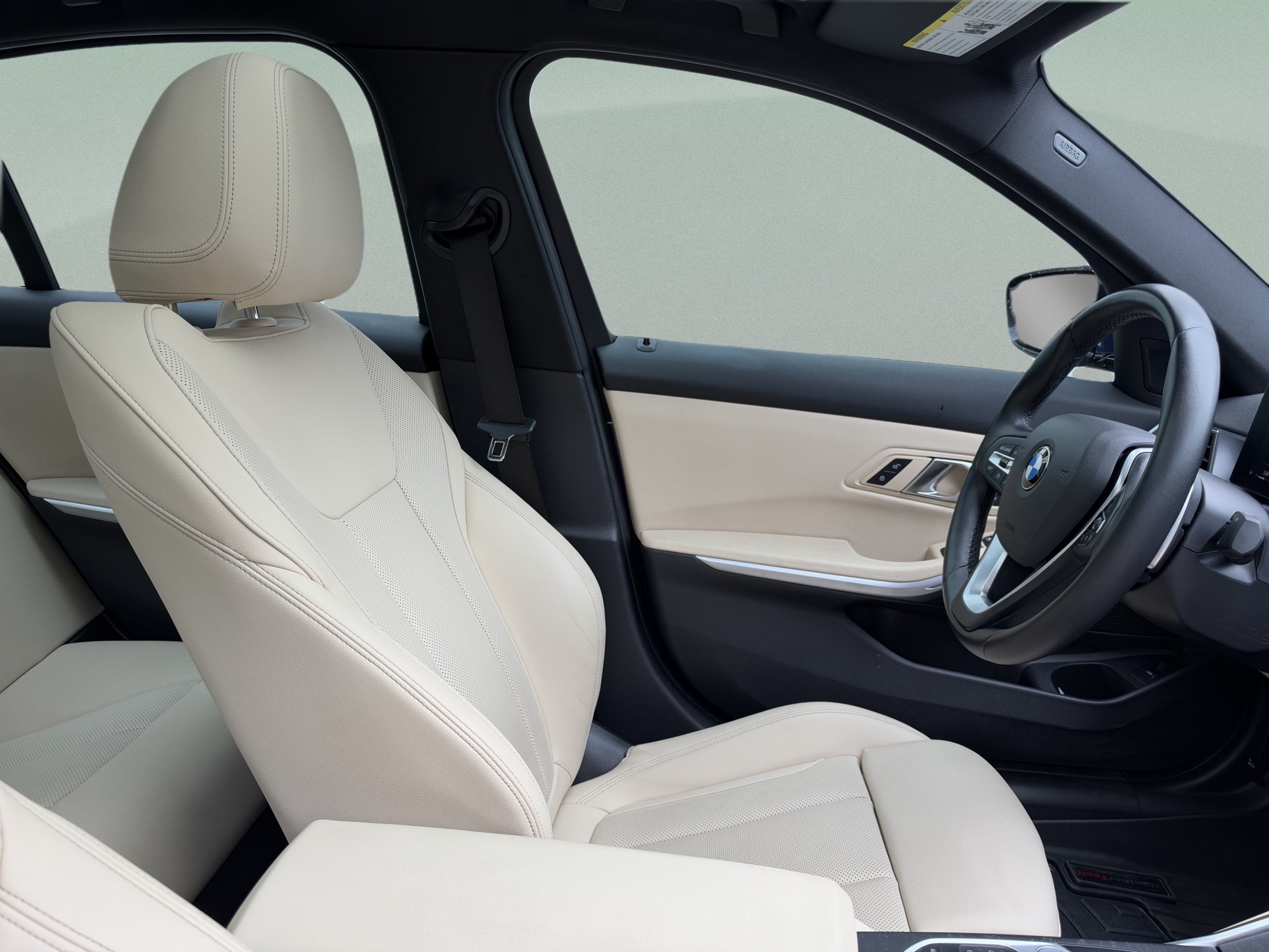 Used 2024 BMW 330i Sedan w/ Convenience Package RWD image 23