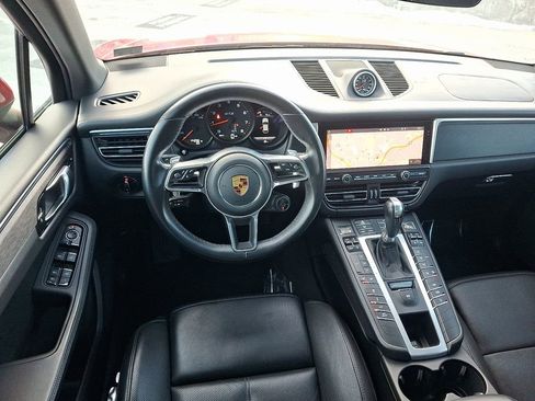 Used 2021 Porsche Macan GTS image 13