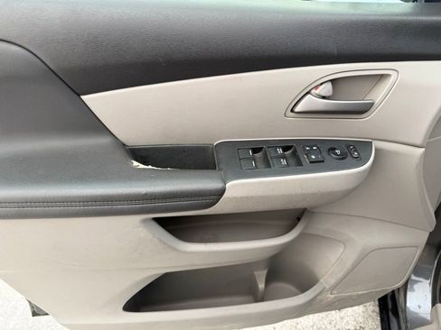 Used 2011 Honda Odyssey EX-L image 10