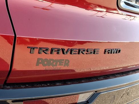 Certified 2024 Chevrolet Traverse RS image 34