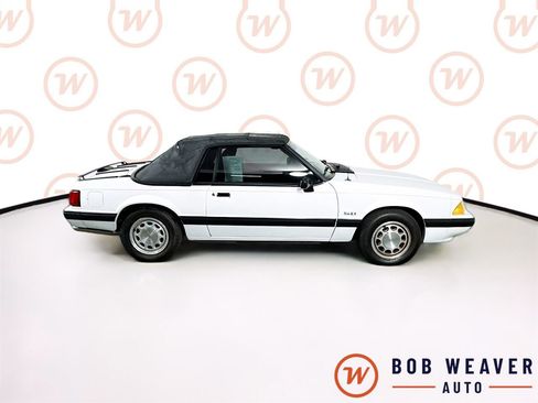 Used 1989 Ford Mustang LX RWD image 8