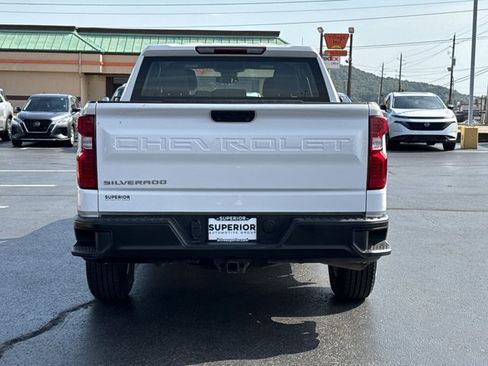 Used 2024 Chevrolet Silverado 1500 W/T w/ Trailering Package AWD/4WD image 4