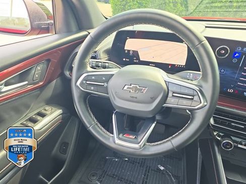 Certified 2026 Chevrolet Traverse Z71 w/ Driver Confidence Package AWD/4WD image 17