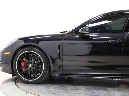 Used 2020 Porsche Panamera GTS w/ Premium Package Plus AWD/4WD image 8
