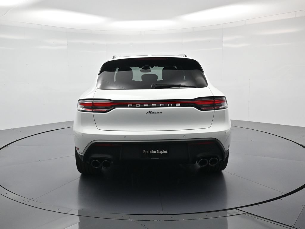 Certified 2026 Porsche Macan AWD/4WD image 29