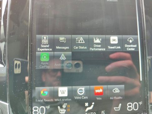 Used 2021 Volvo XC90 T6 Momentum w/ Advanced Package image 28