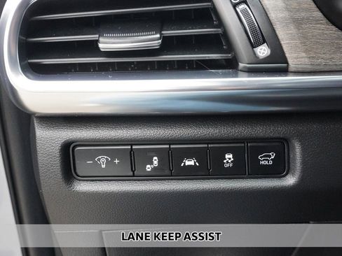 Used 2022 Kia Telluride EX w/ EX Premium Package AWD/4WD image 5