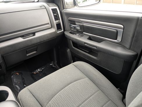 Used 2022 RAM 1500 Warlock AWD/4WD image 17