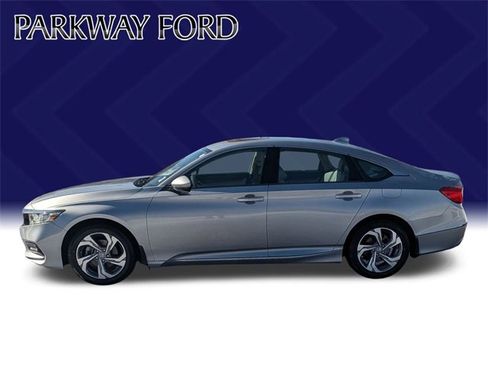 Used 2019 Honda Accord EX image 8