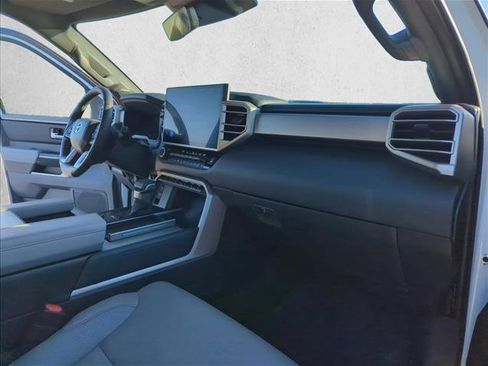 Used 2025 Toyota Sequoia Limited image 25