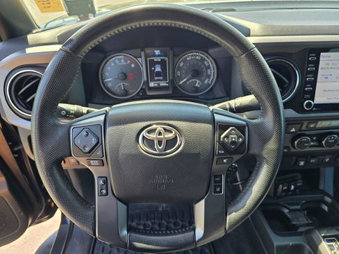 Used 2021 Toyota Tacoma TRD Off-Road AWD/4WD image 23