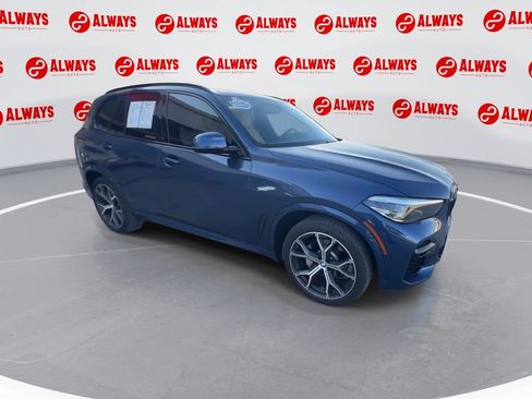 Used 2022 BMW X5 sDrive40i w/ M Sport Package image 2