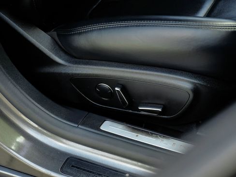 Used 2017 Lincoln MKZ Premiere FWD image 40