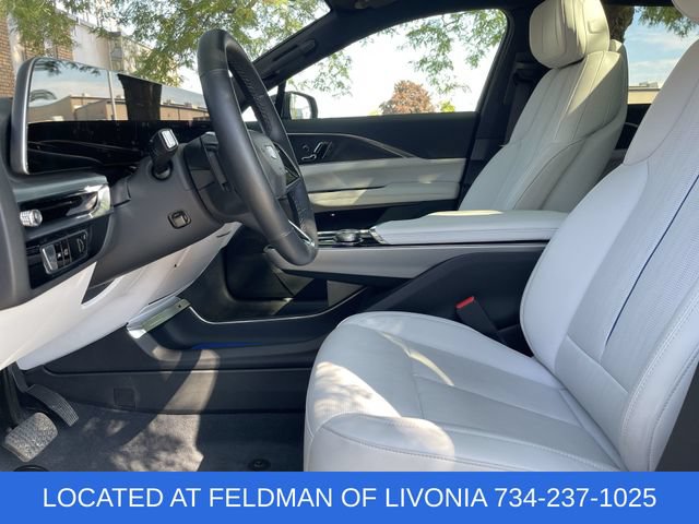 Certified 2024 Cadillac Lyriq Sport w/ LPO, Floor Liner Package AWD/4WD image 19