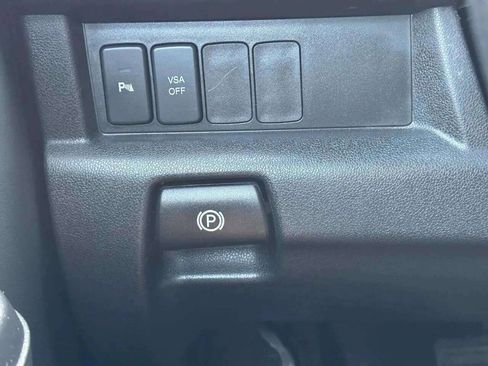 Used 2011 Honda Pilot Touring image 40