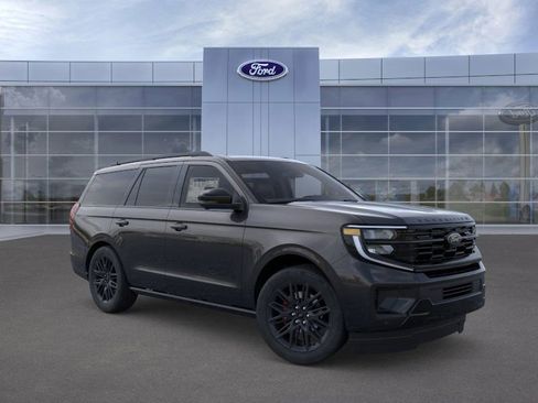 New 2025 Ford Expedition Platinum w/ Stealth Performance Package image 7
