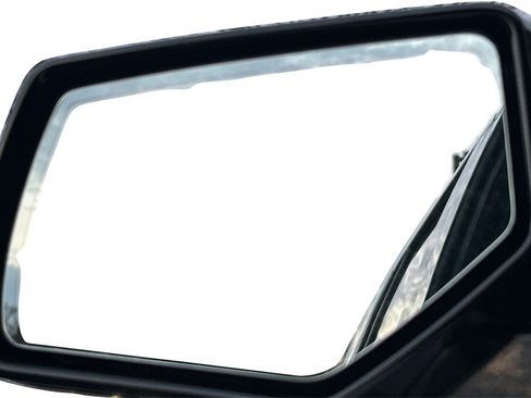 Used 2020 GMC Yukon XL Denali image 55