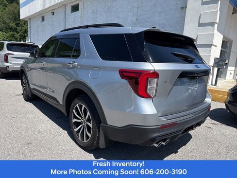Used 2023 Ford Explorer ST AWD/4WD image 8