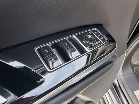 Certified 2025 Cadillac Escalade Sport image 19