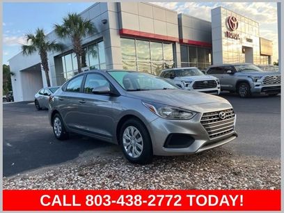 Used 2022 Hyundai Accent SE