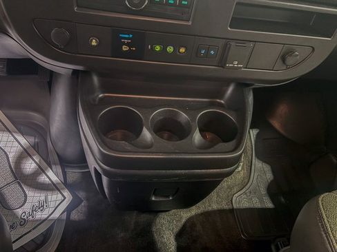 Used 2019 Chevrolet Express 3500 LT w/ LT Preferred Equipment Group image 23