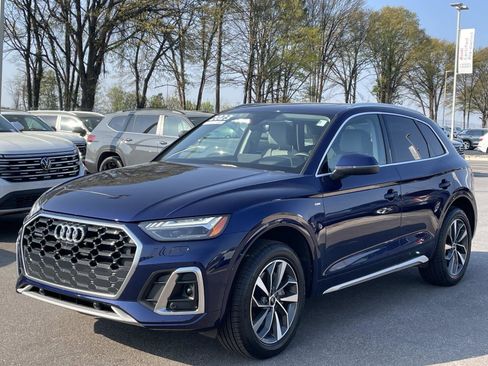 Certified 2023 Audi Q5 2.0T Prestige image 3