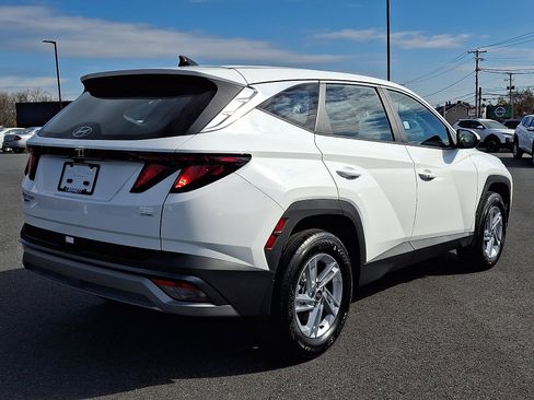 New 2026 Hyundai Tucson SE image 4